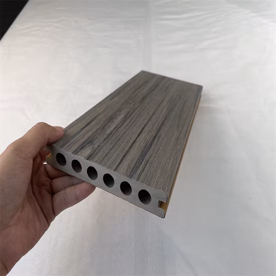 Swimming Pool Co-Extrusion Solid/Hollow Outdoor Floor Wood Plastic WPC Composite Deck